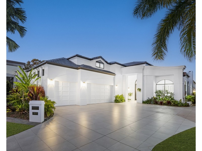 7077 Keyside Close, Sanctuary Cove QLD 4212