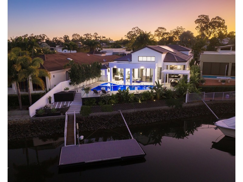 7077 Keyside Close, Sanctuary Cove QLD 4212