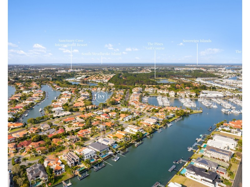 1663 Riverdale Drive, Hope Island QLD 4212