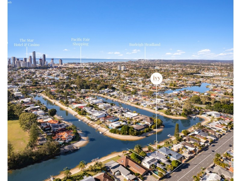 25 Bermuda Street, Broadbeach Waters QLD 4218