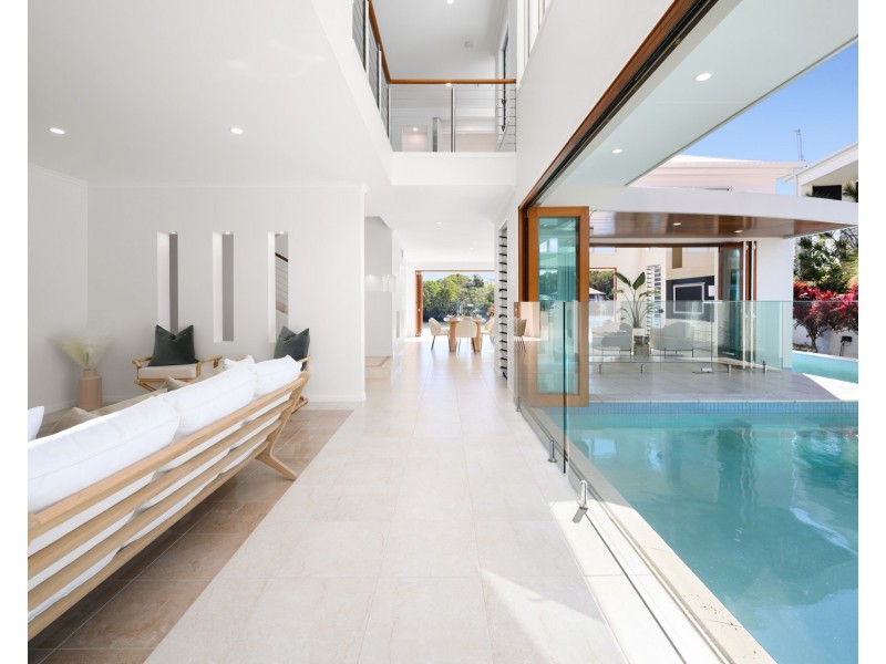 26 Buccaneer Way, Coomera Waters QLD 4209