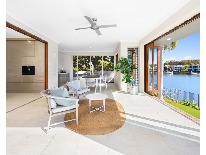 26 Buccaneer Way, Coomera Waters QLD 4209