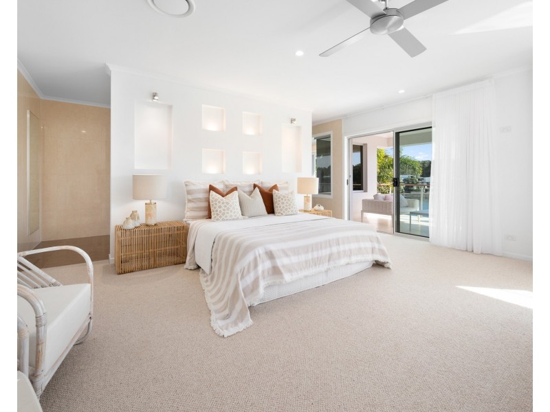 26 Buccaneer Way, Coomera Waters QLD 4209