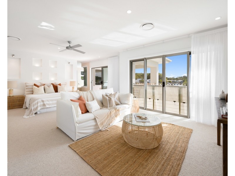 26 Buccaneer Way, Coomera Waters QLD 4209