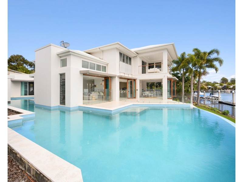 26 Buccaneer Way, Coomera Waters QLD 4209