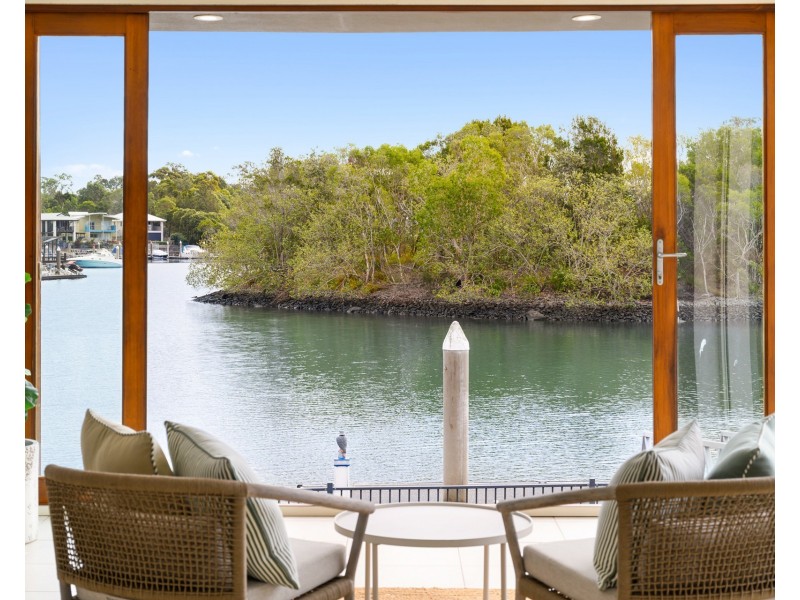 26 Buccaneer Way, Coomera Waters QLD 4209