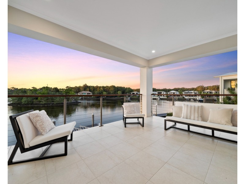 26 Buccaneer Way, Coomera Waters QLD 4209