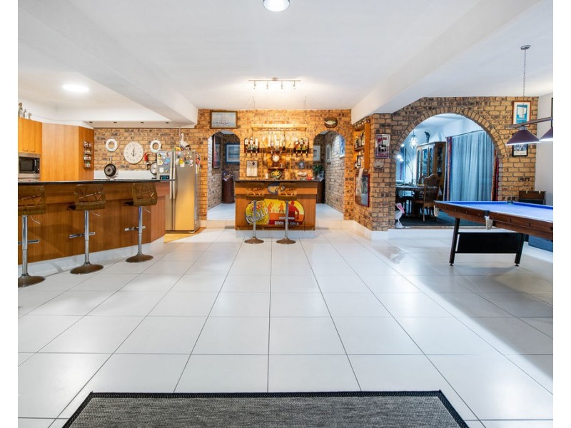 26 River Cove Place, Helensvale QLD 4212