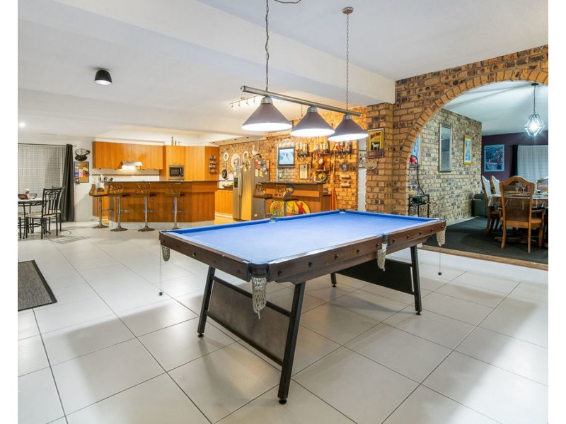 26 River Cove Place, Helensvale QLD 4212