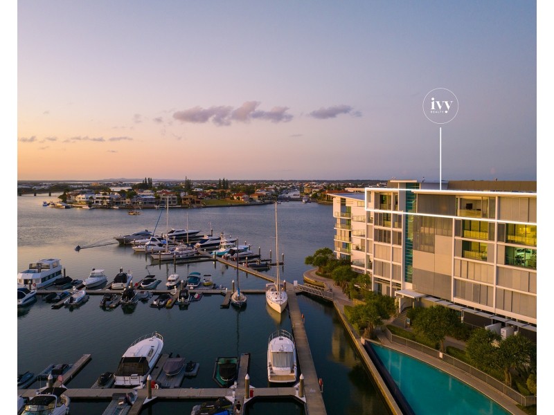 2601/2 Ephraim Island, Paradise Point QLD 4216