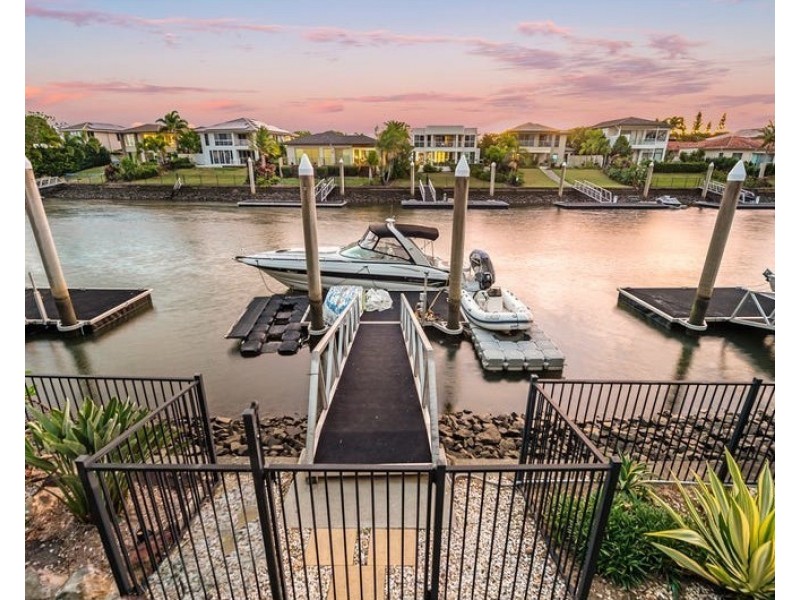 7413 Ellensbrook Drive, Hope Island QLD 4212