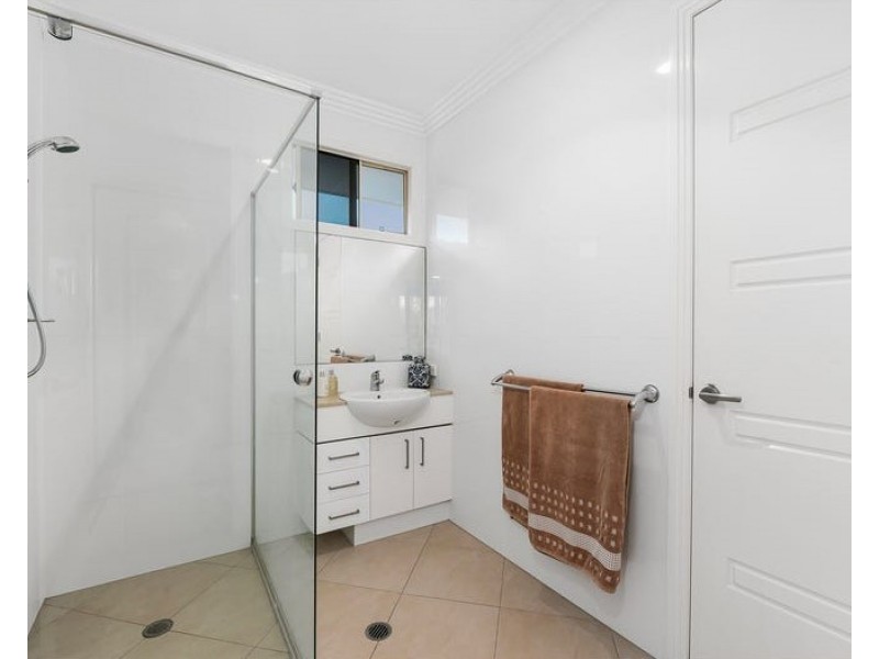 7413 Ellensbrook Drive, Hope Island QLD 4212