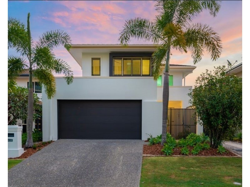 7413 Ellensbrook Drive, Hope Island QLD 4212