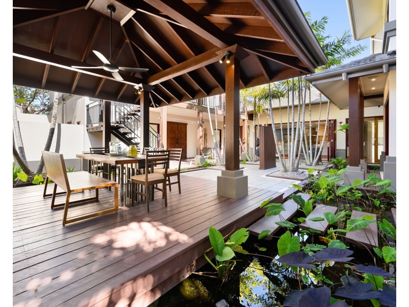 3118 Riverleigh Drive, Hope Island QLD 4212