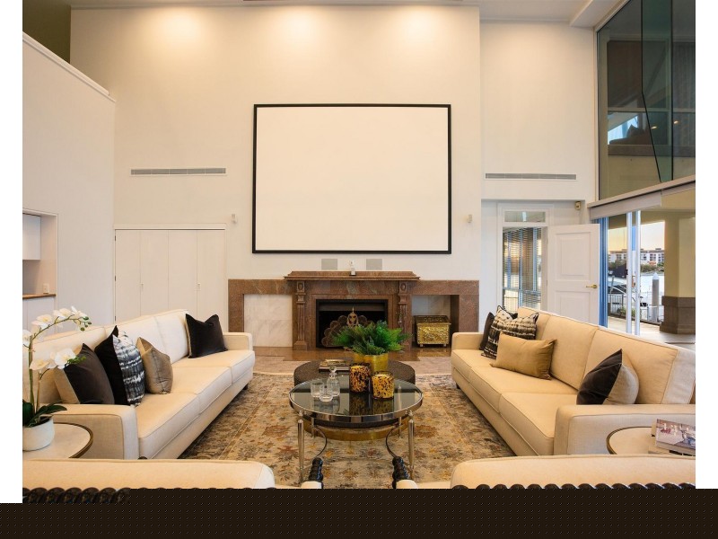 28 Excalibur Court, Sovereign Islands QLD 4216