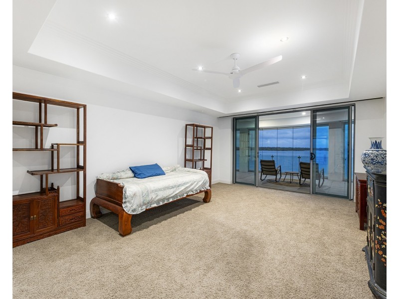 59 The Peninsula, Sovereign Islands QLD 4216