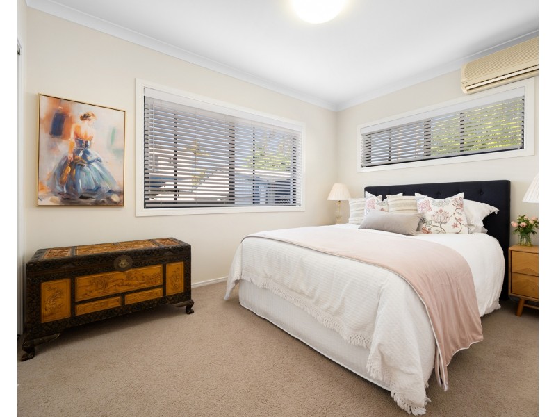 1/60 The Esplanade, Paradise Point QLD 4216