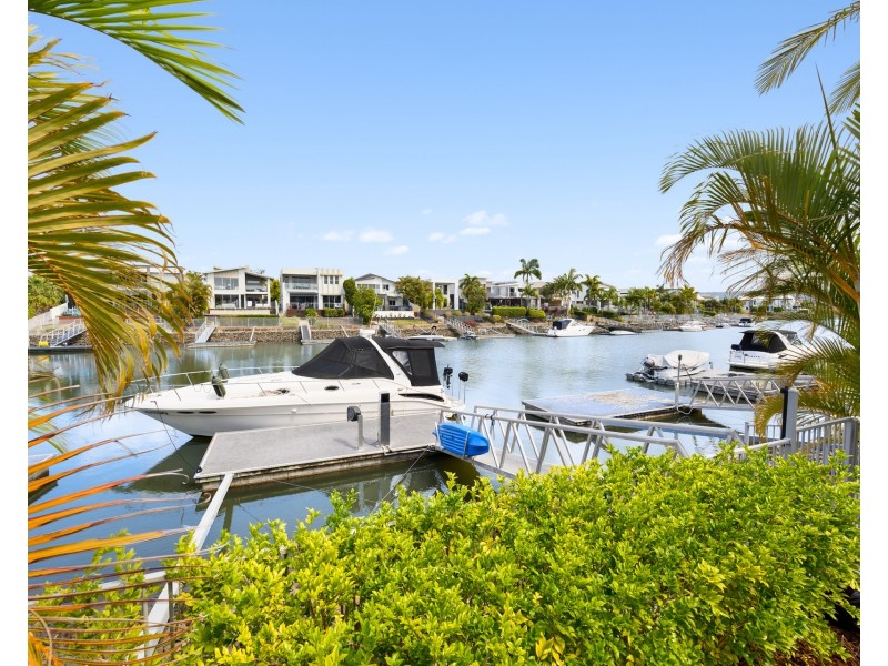 10 Quayside Drive, Helensvale QLD 4212