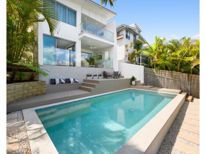 10 Quayside Drive, Helensvale QLD 4212
