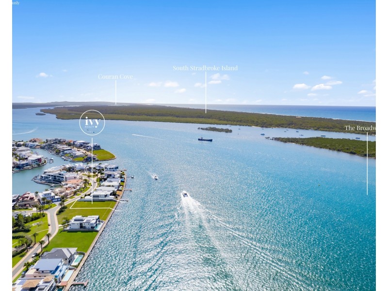 11 Parklane Terrace, Sovereign Islands QLD 4216
