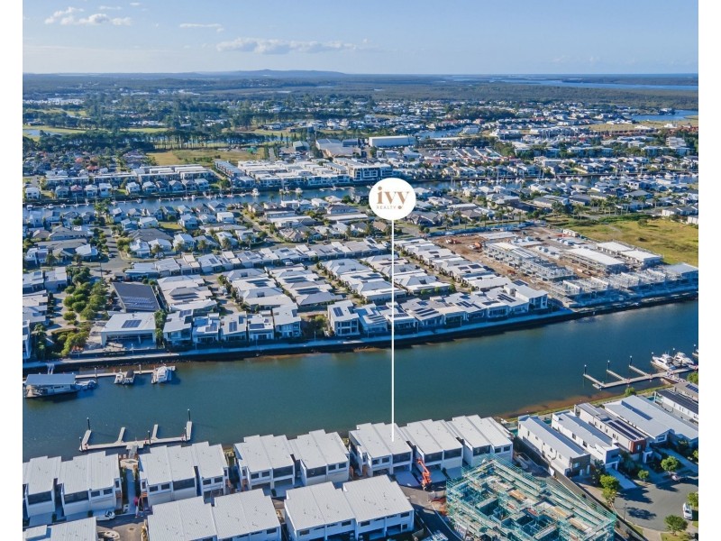 39 Delta Circuit, Hope Island QLD 4212