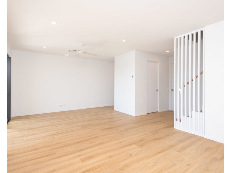39 Delta Circuit, Hope Island QLD 4212