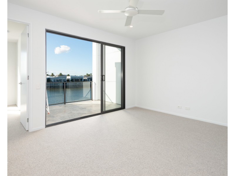 39 Delta Circuit, Hope Island QLD 4212