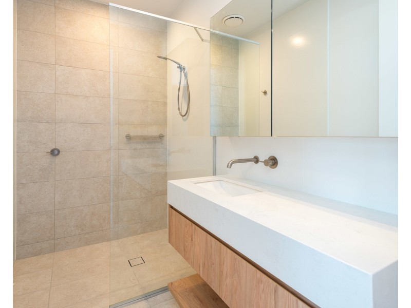 39 Delta Circuit, Hope Island QLD 4212