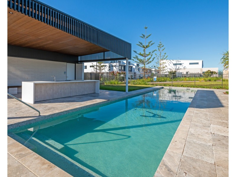 39 Delta Circuit, Hope Island QLD 4212