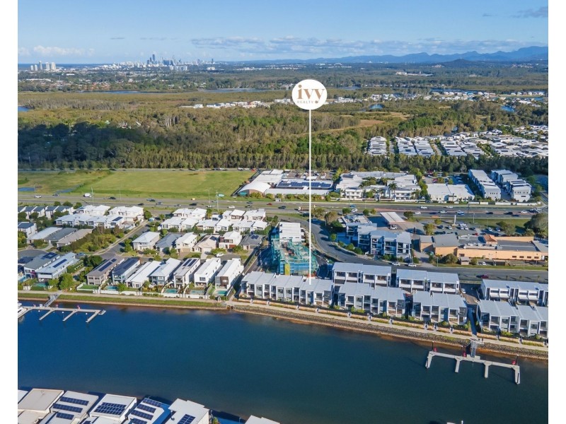 39 Delta Circuit, Hope Island QLD 4212