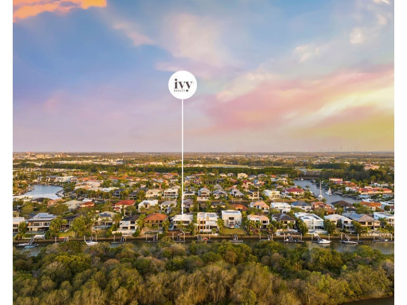 2342 Cressbrook Drive, Hope Island QLD 4212