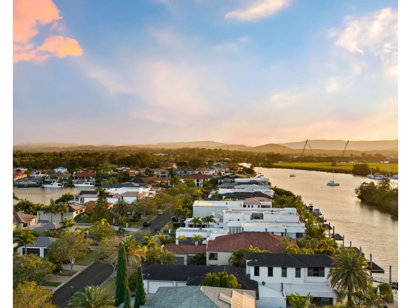 2342 Cressbrook Drive, Hope Island QLD 4212