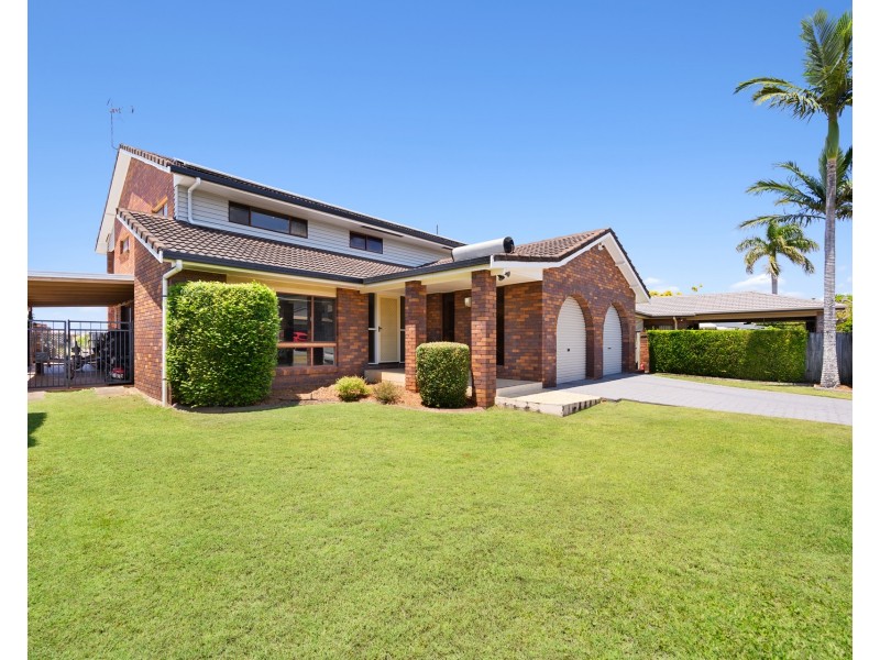 25 Camelot Crescent, Hollywell QLD 4216