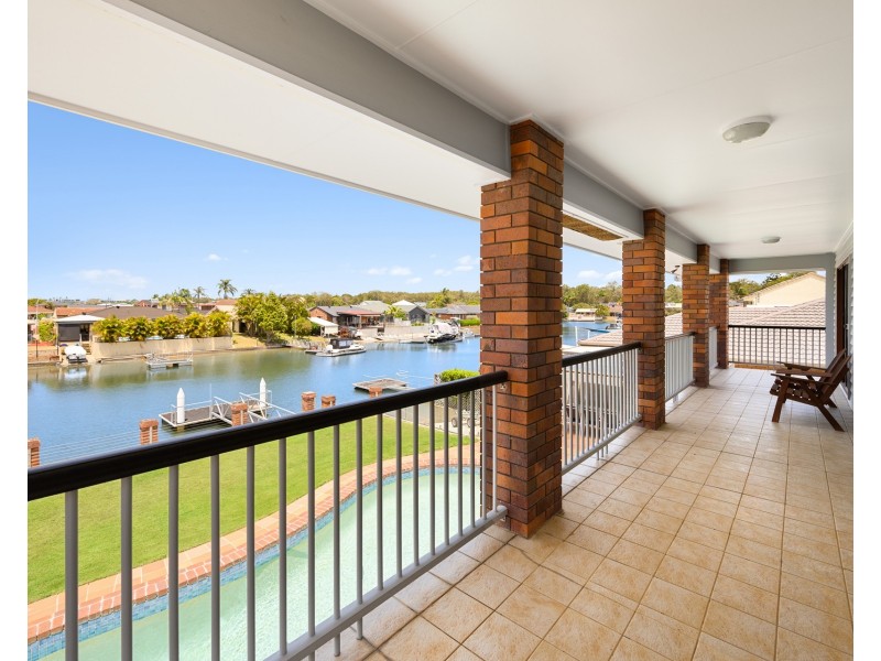 25 Camelot Crescent, Hollywell QLD 4216