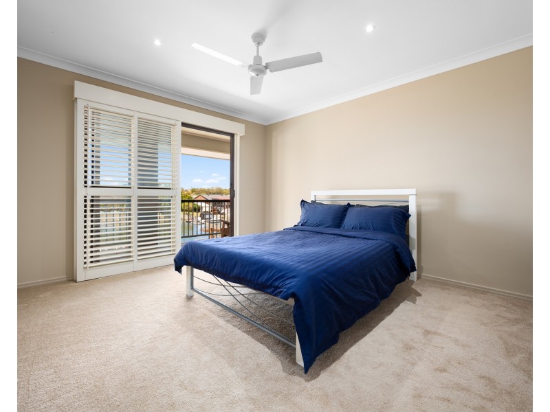 25 Camelot Crescent, Hollywell QLD 4216