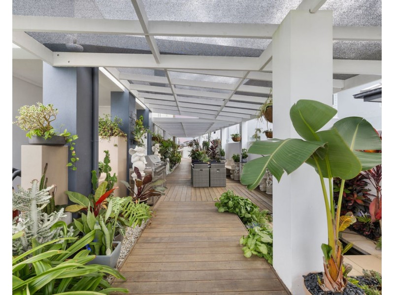 42 The Sovereign Mile, Sovereign Islands QLD 4216