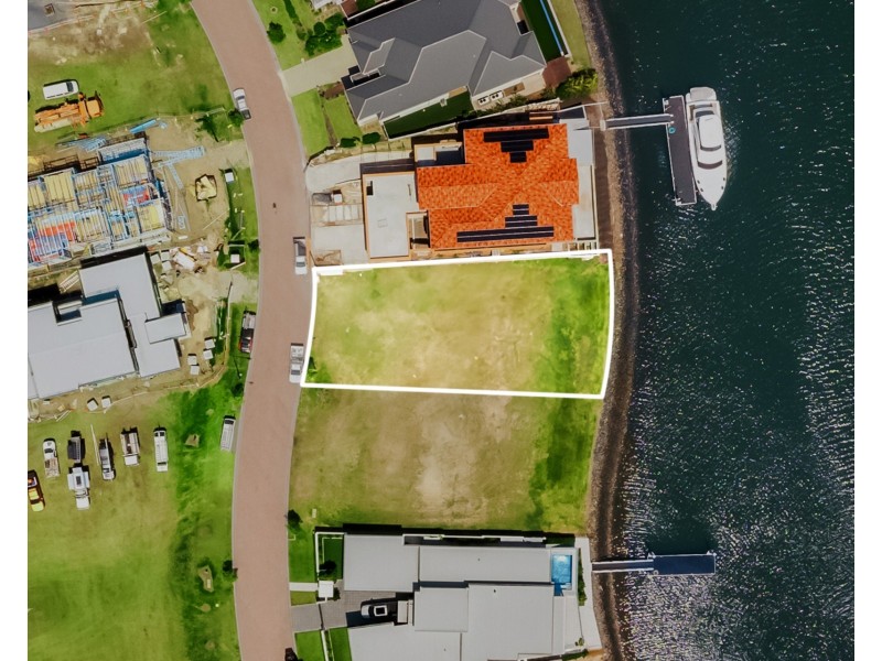 8836 The Point Circuit, Sanctuary Cove QLD 4212