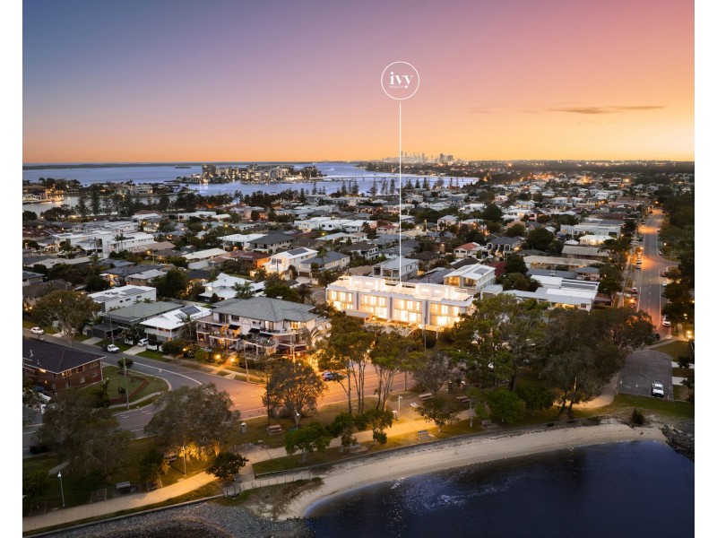 1-4/3 Esplanade West, Paradise Point QLD 4216