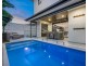 2/9 Shoveller Avenue, Paradise Point QLD 4216