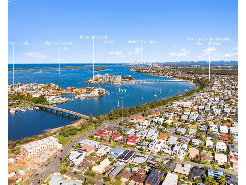 2/9 Shoveller Avenue, Paradise Point QLD 4216