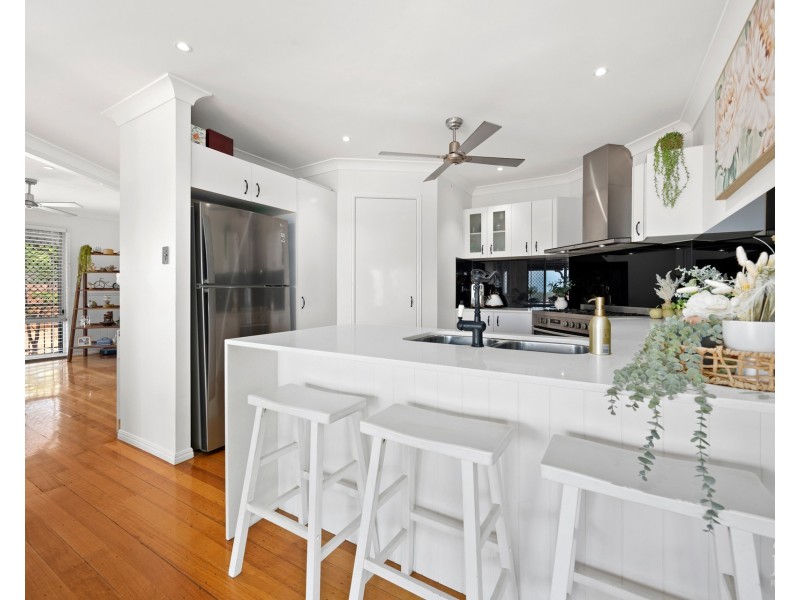 15 Lucas Crescent, Ormeau Hills QLD 4208