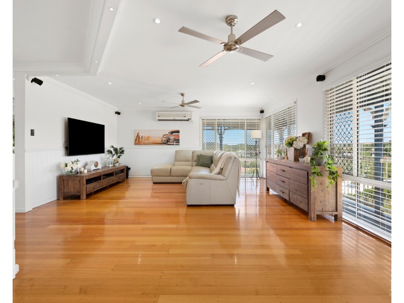 15 Lucas Crescent, Ormeau Hills QLD 4208