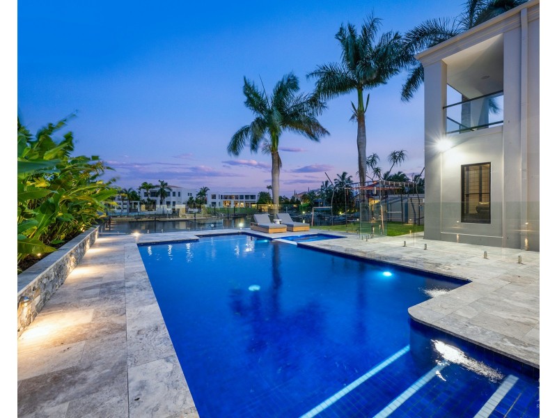 1156 Rosebank Way West, Hope Island QLD 4212