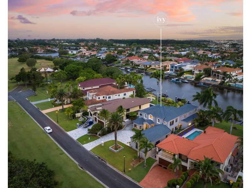 1156 Rosebank Way West, Hope Island QLD 4212