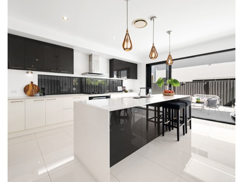 70 North View Street, Hope Island QLD 4212