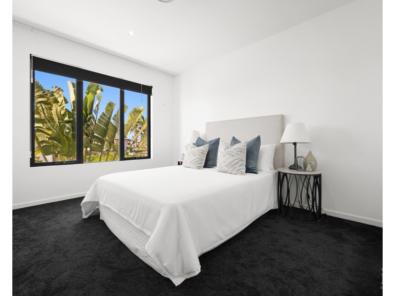70 North View Street, Hope Island QLD 4212
