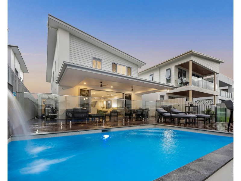 21 Santa Monica Boulevard, Hope Island QLD 4212