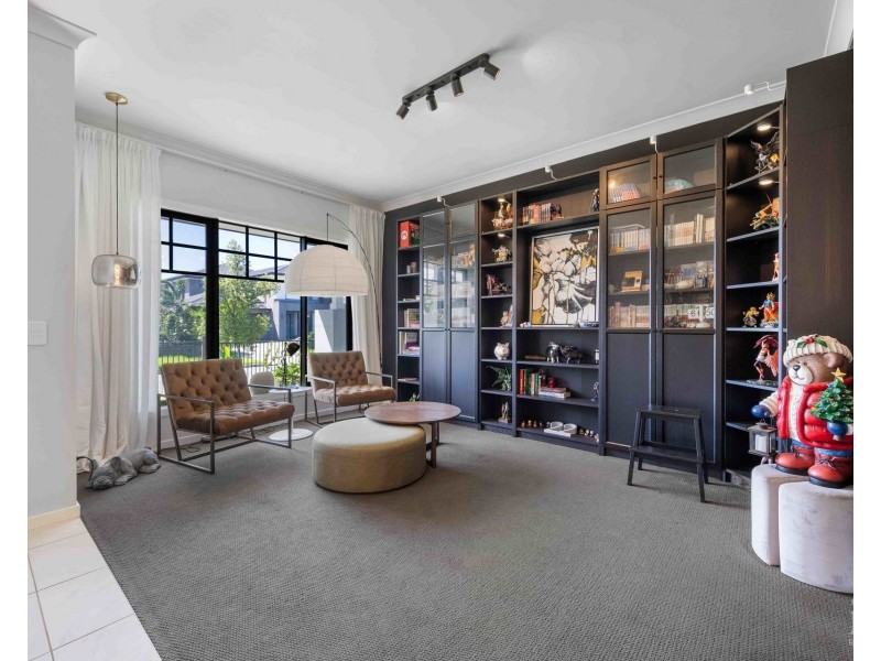 22 Field Street, Helensvale QLD 4212