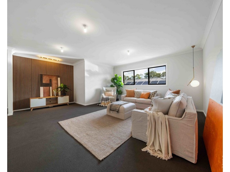 22 Field Street, Helensvale QLD 4212