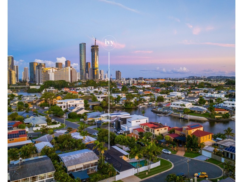 20 Sonder Street, Broadbeach Waters QLD 4218